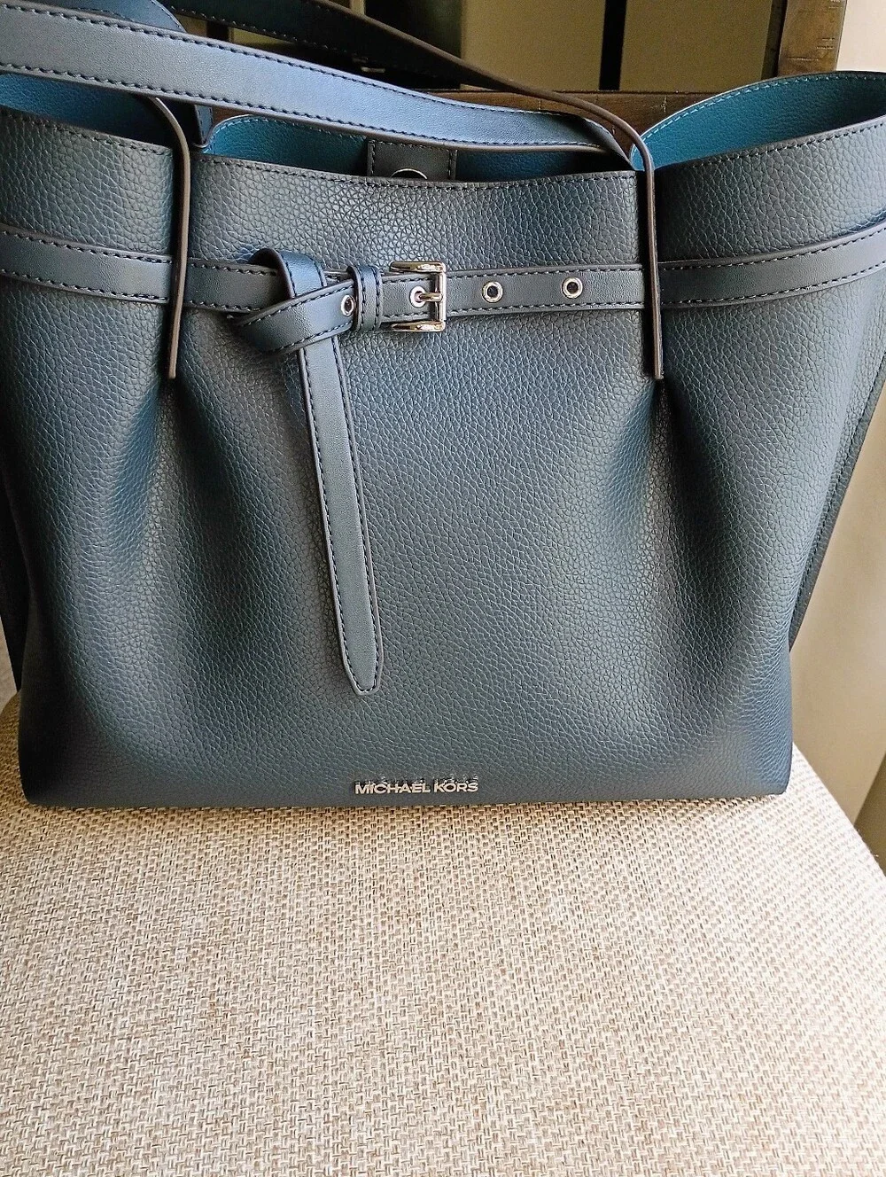 New Michael Kors Emilia Large Pebbled Leather Tote Bag with Slim Belt Detail